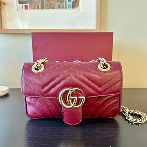 Gucci Marmont Crossbody Bag Size Small - Ancora Red